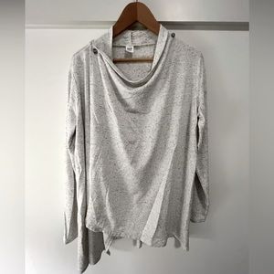 Gap maternity and nursing sweater